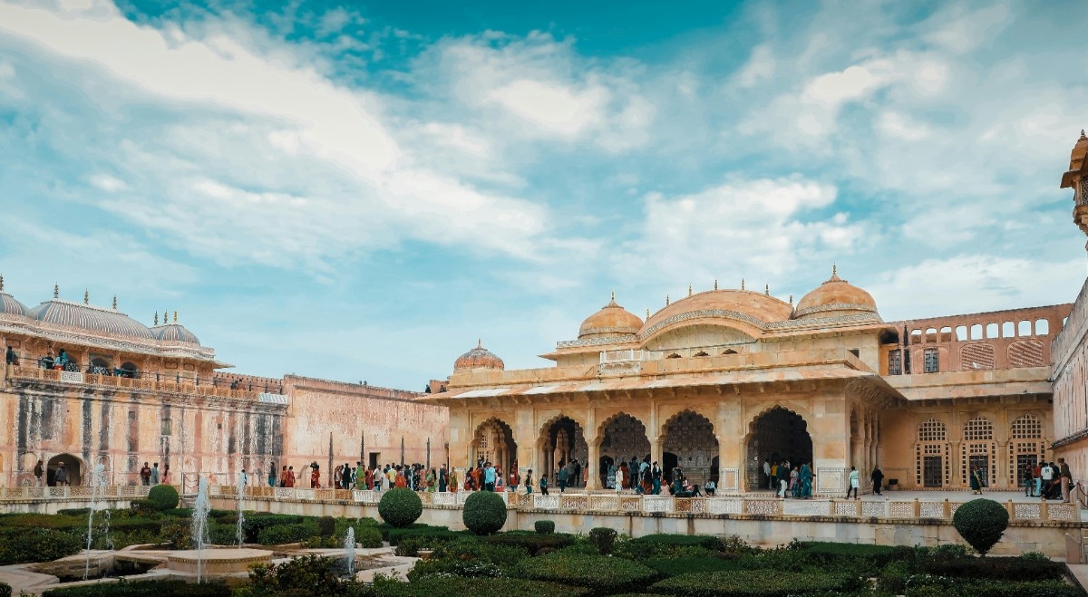 Why Jaipur Is Emerging as a Top Real Estate Investment Destination in 2025