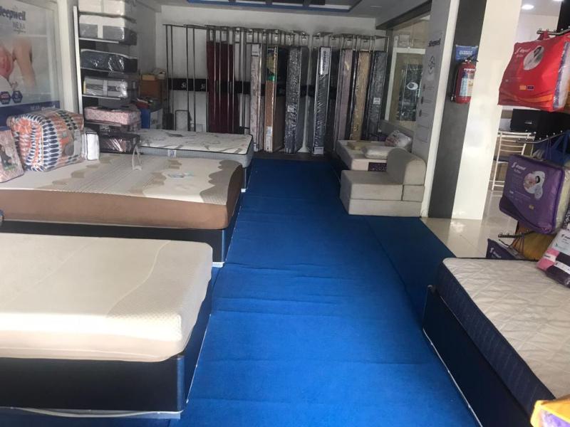 COMMERCIAL - SALE