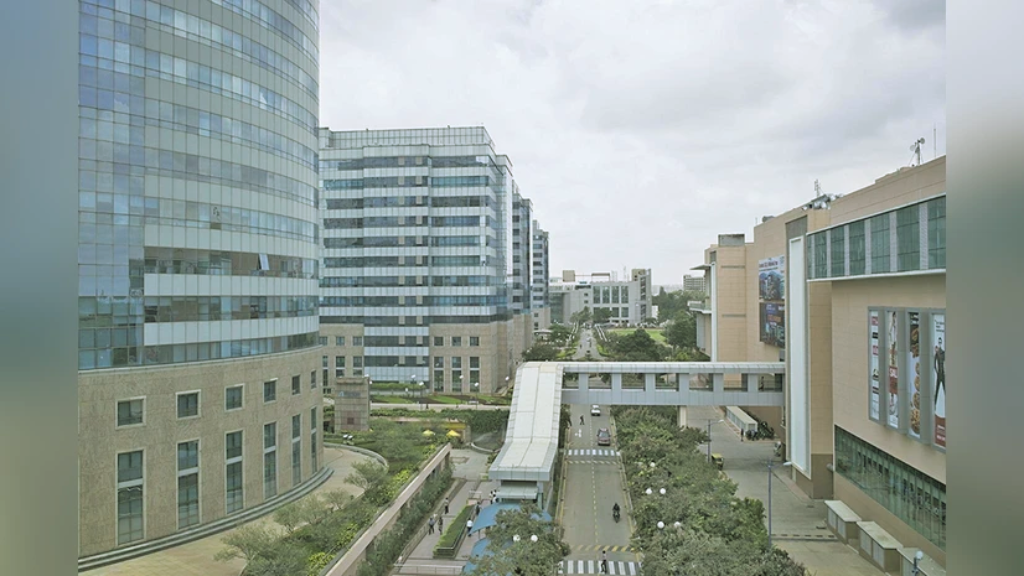 Mumbai Real Estate Q3 2025- Premium Homes Drive Sales as Office Rents Rise