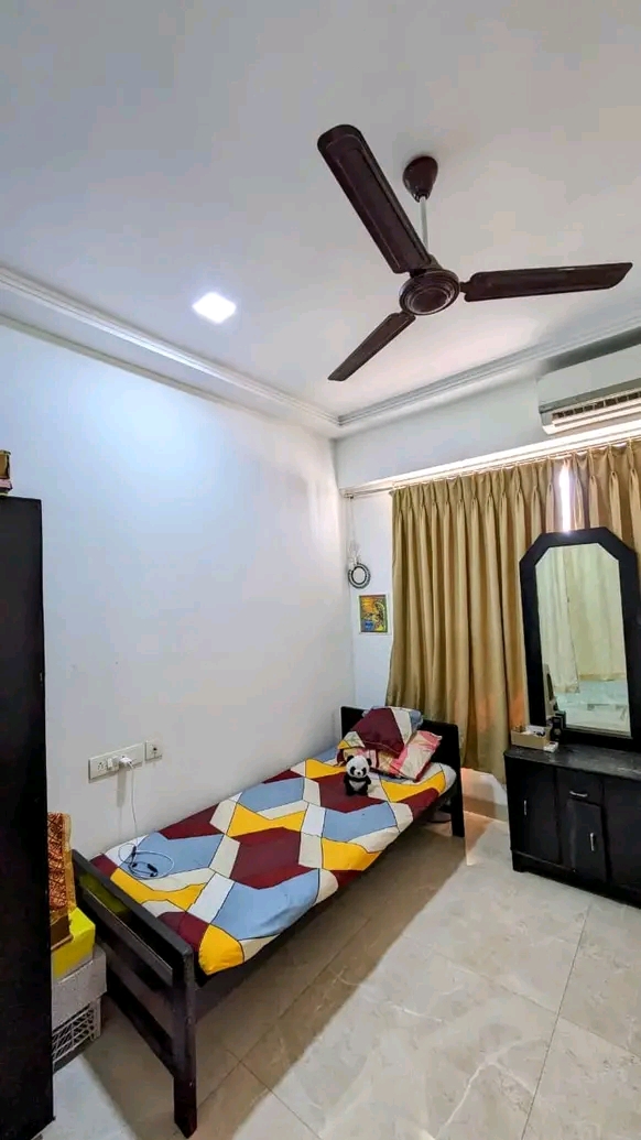 Properties Details 7
