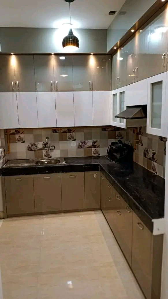 Properties Details 6