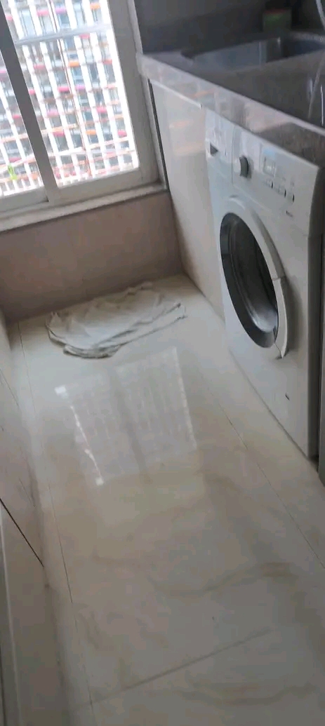 Properties Details 9