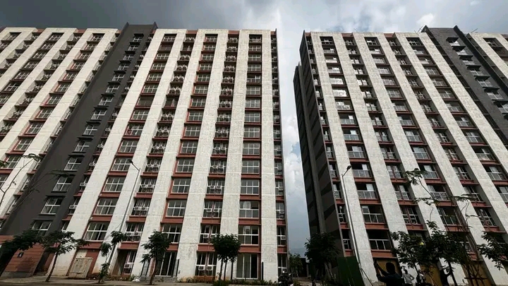 Properties Details 5