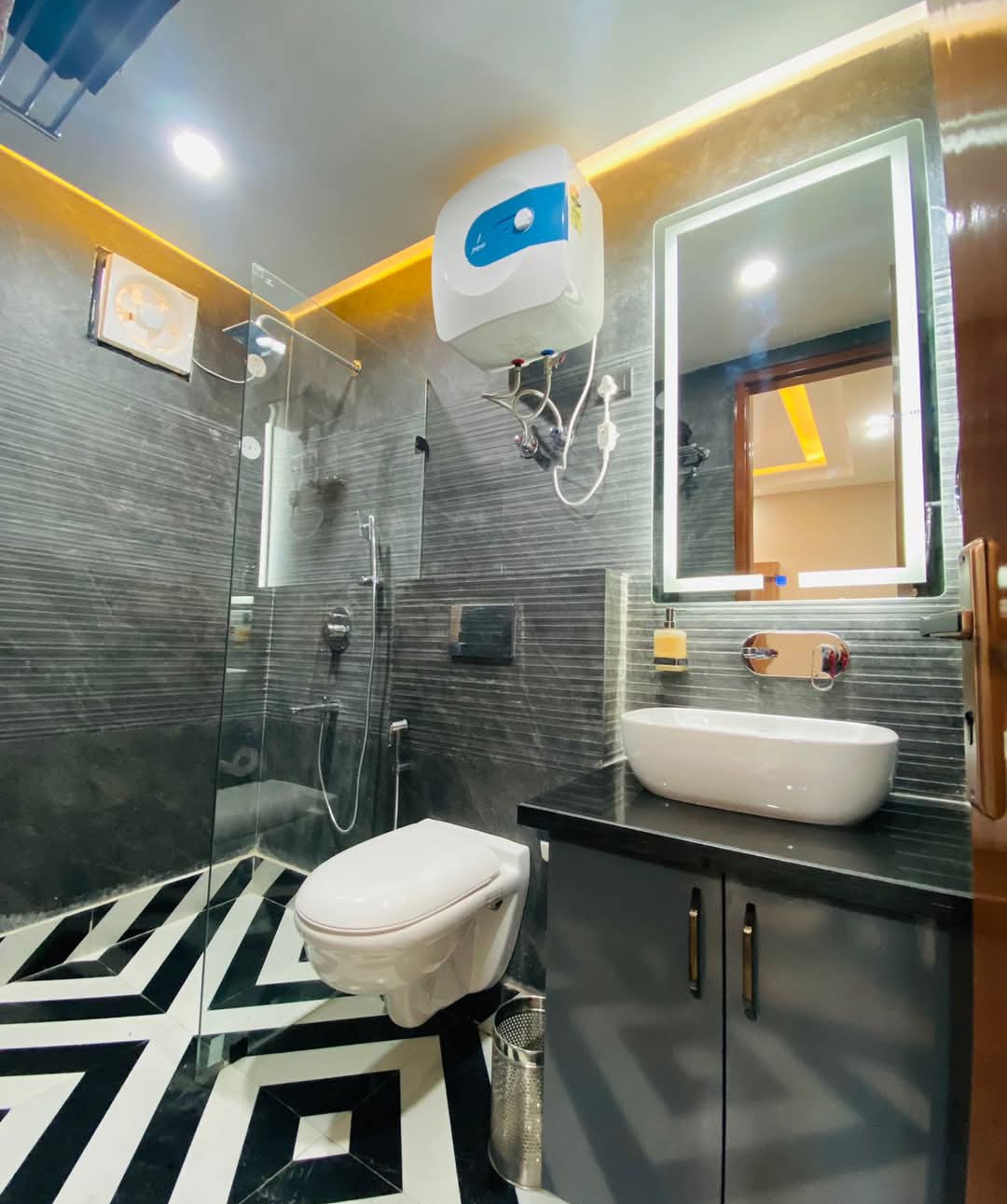 Properties Details 5