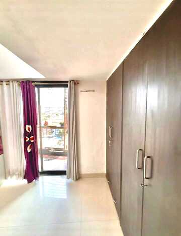 Properties Details 4