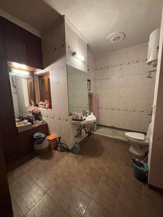 Properties Details 4