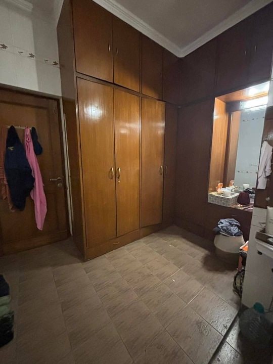 Properties Details 5