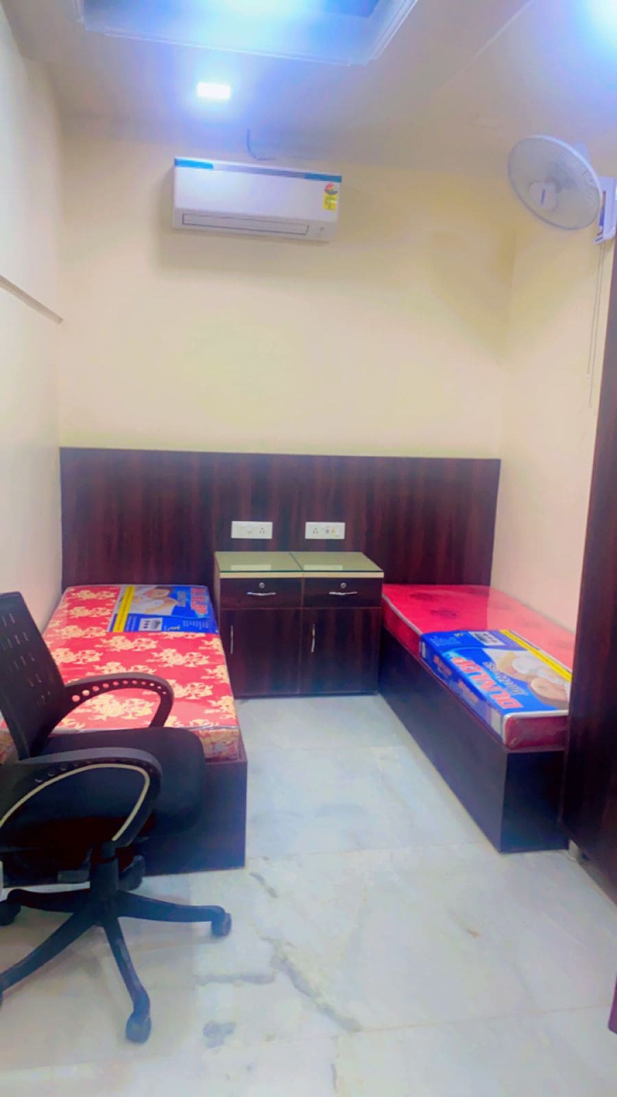 Properties Details 4