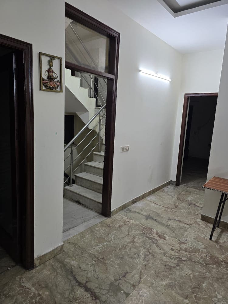 Properties Details 4