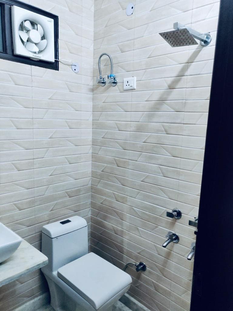 Properties Details 4