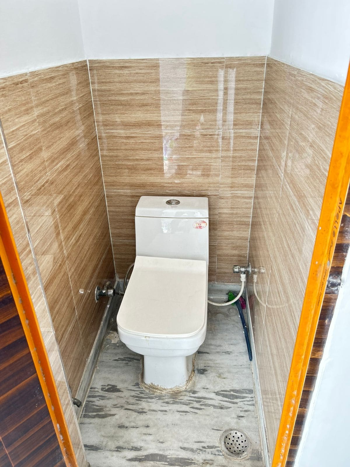 Properties Details 6