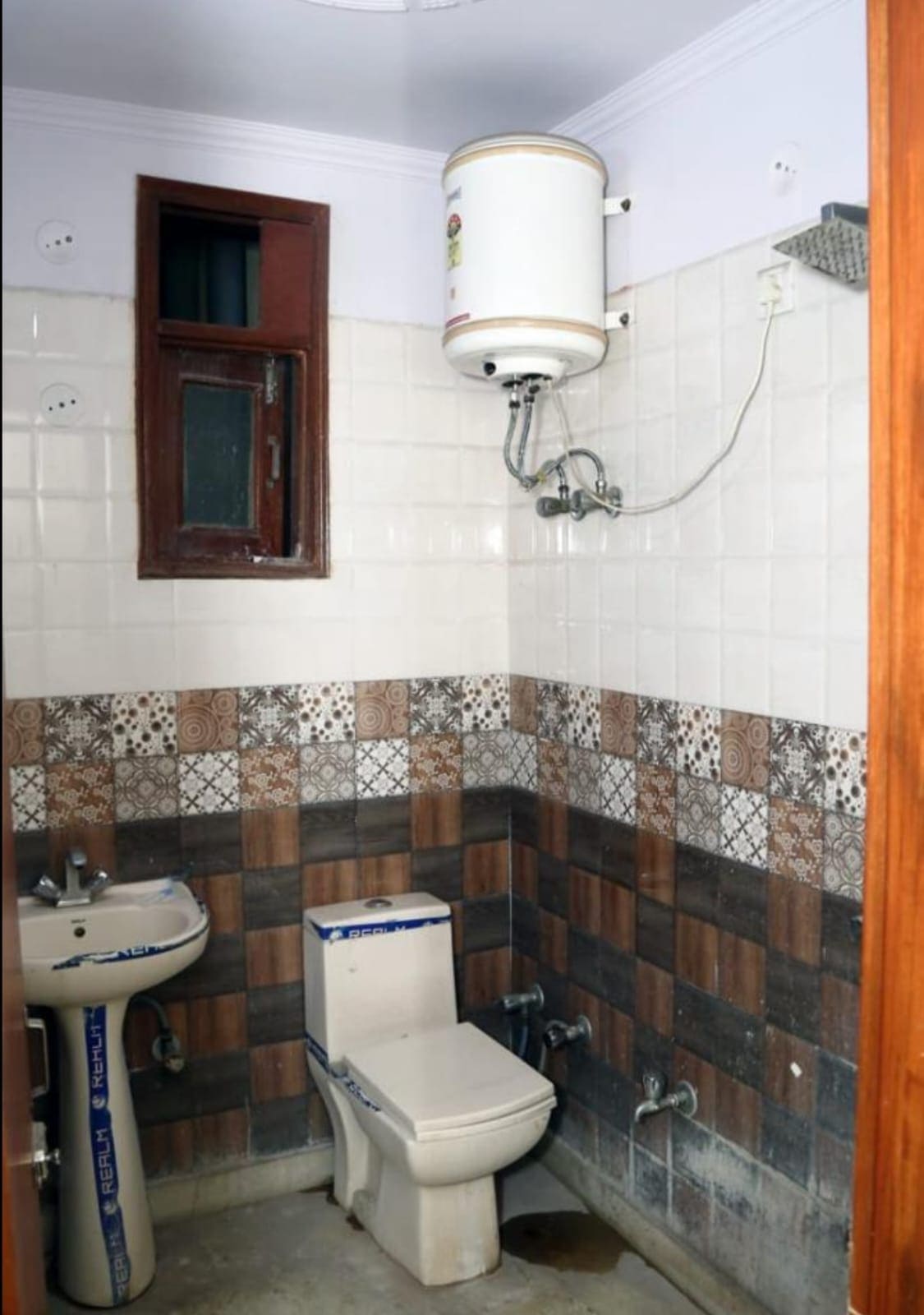 Properties Details 4