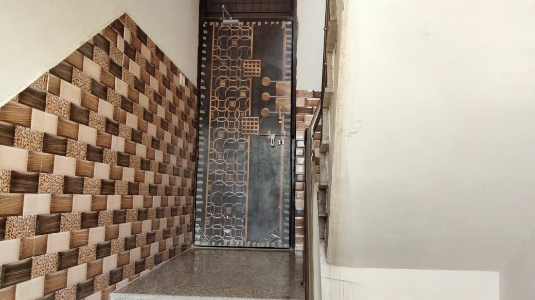 Properties Details 7