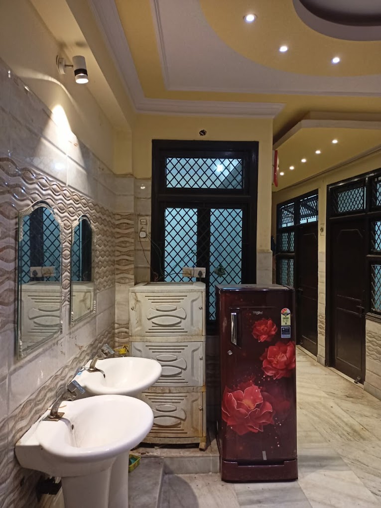 Properties Details 4