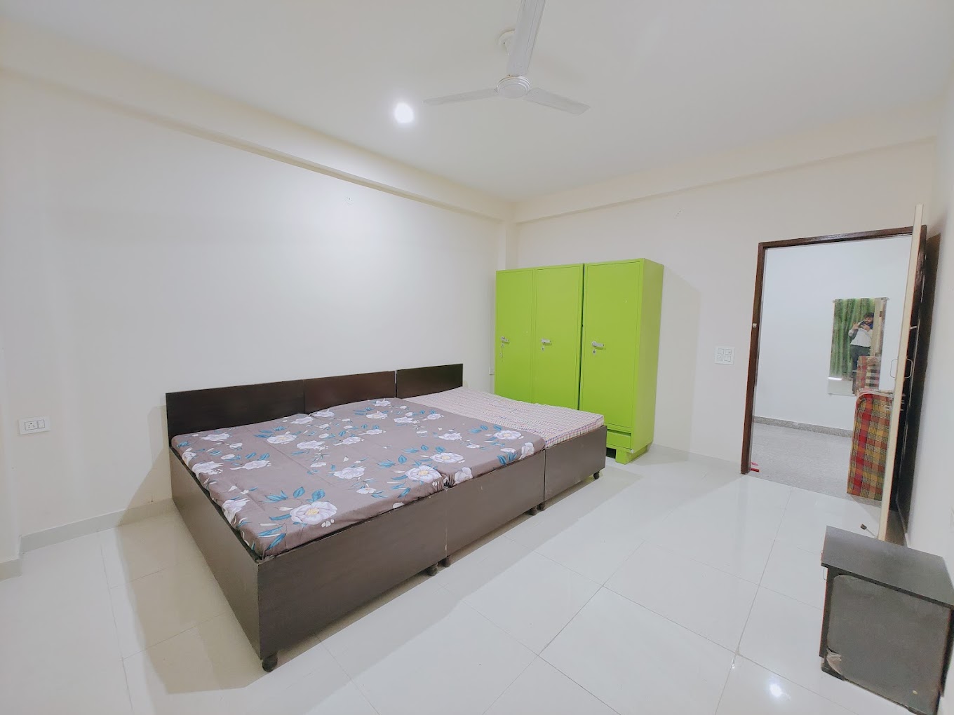 Properties Details 4