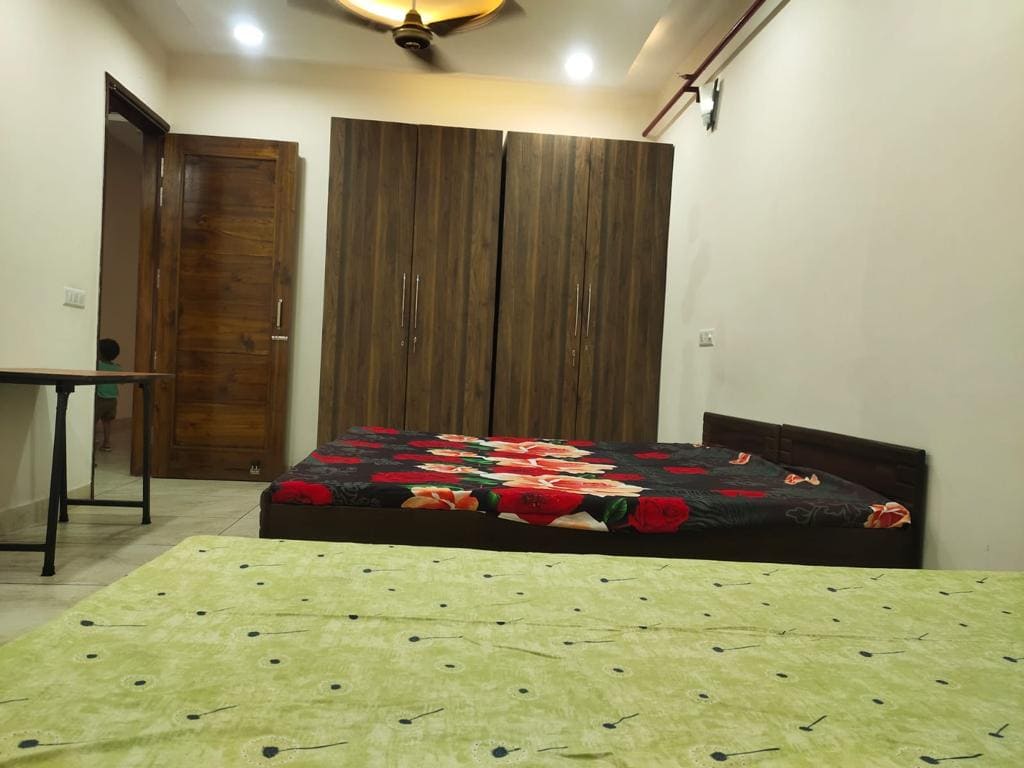 Properties Details 4