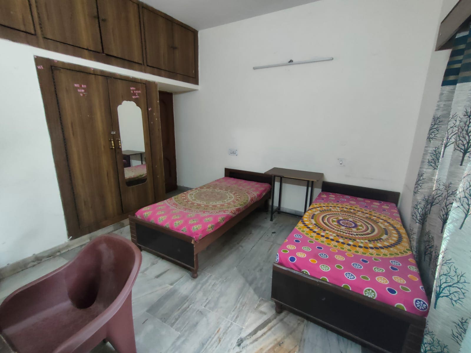 Properties Details 9