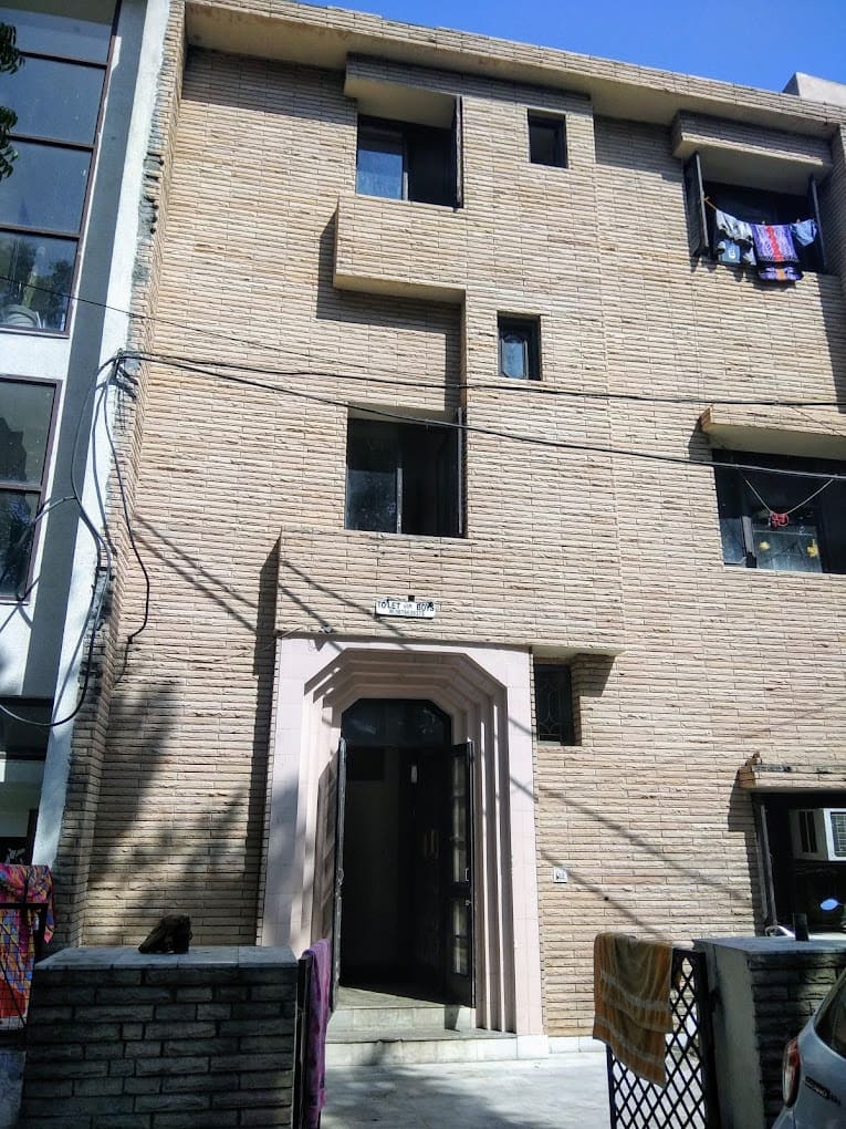 Properties Details 4