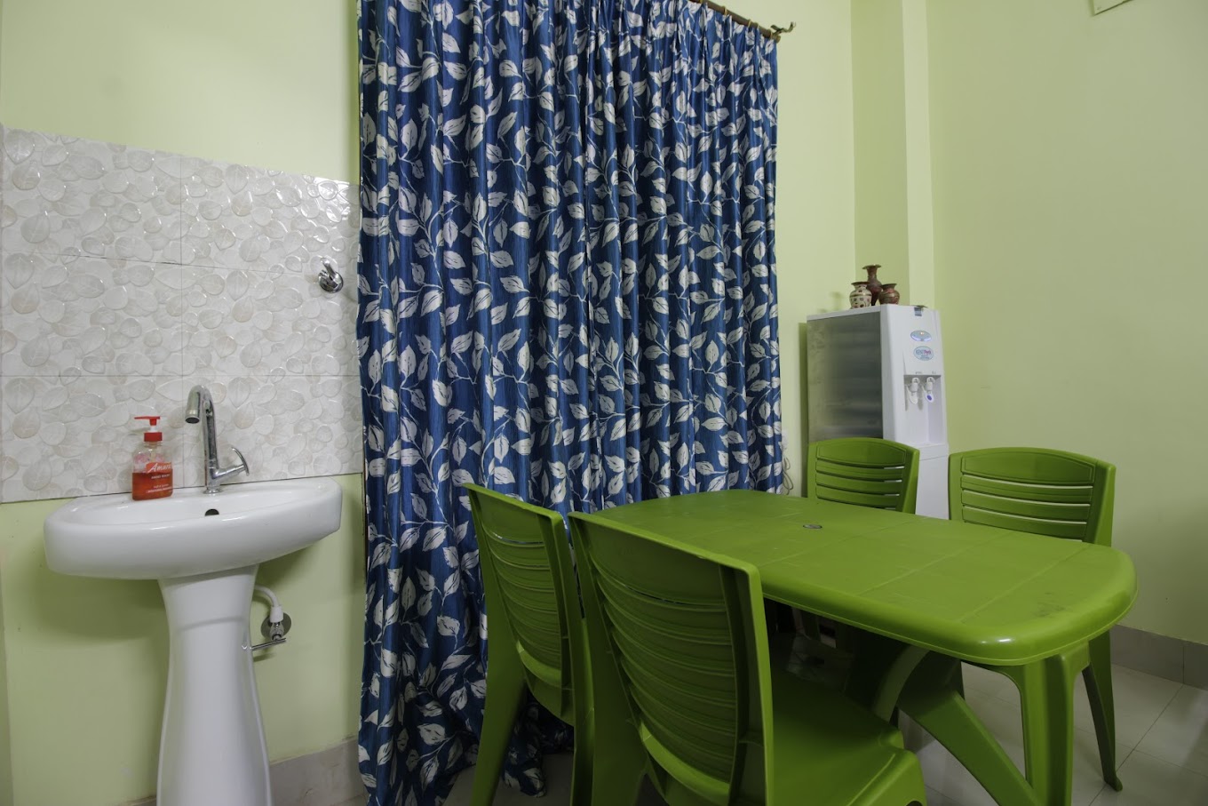 Properties Details 4