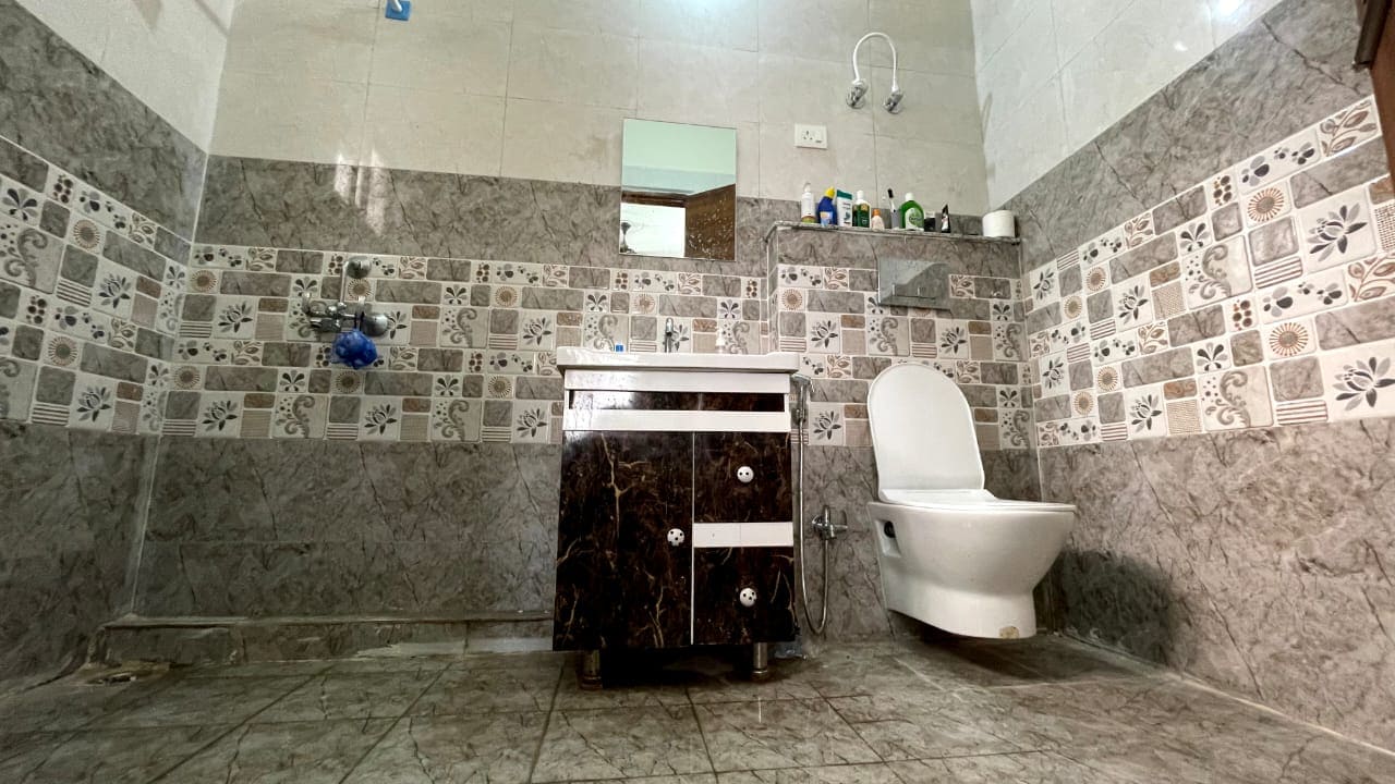 Properties Details 4