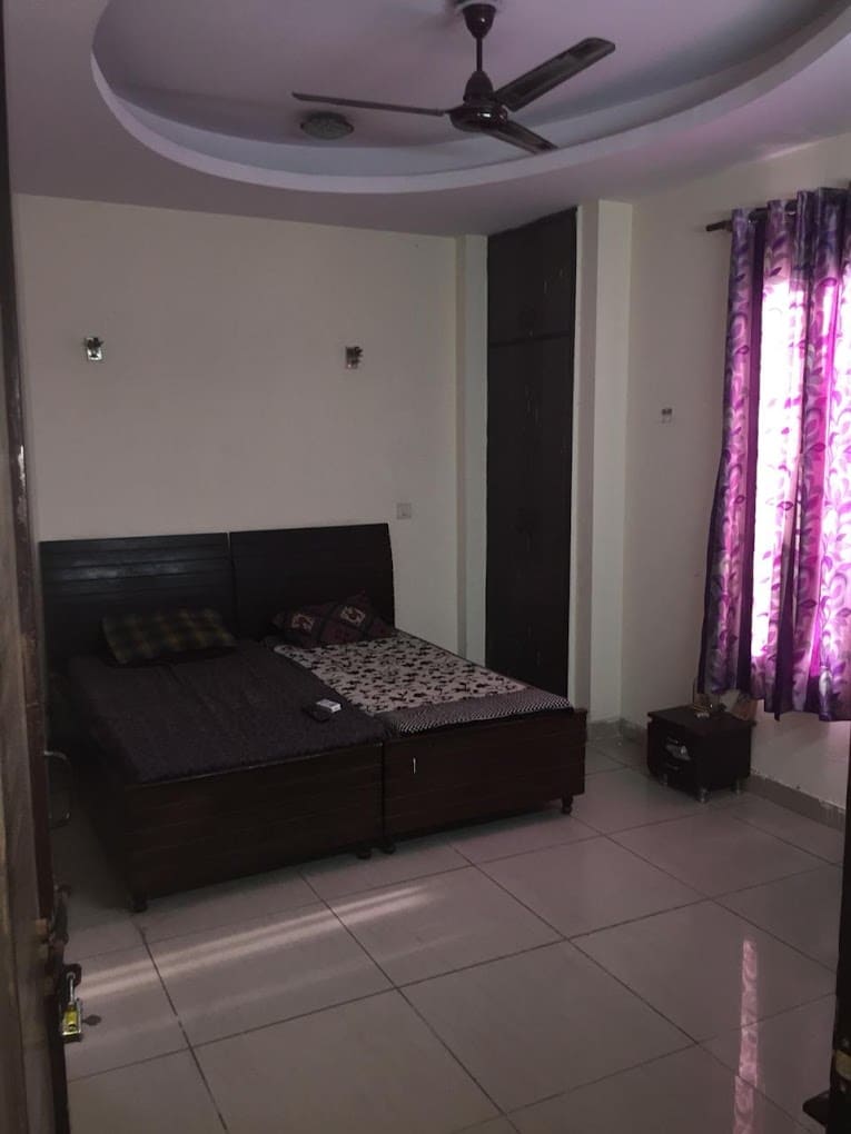 Properties Details 8