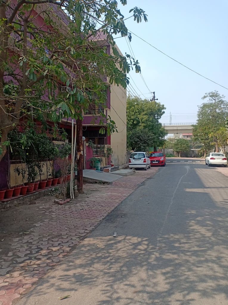 Properties Details 9