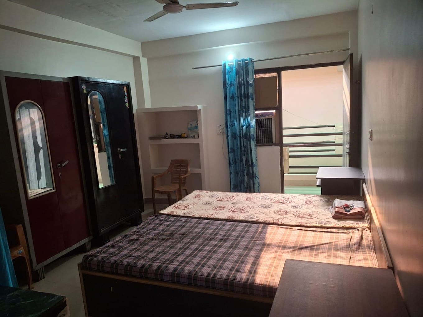 Properties Details 7