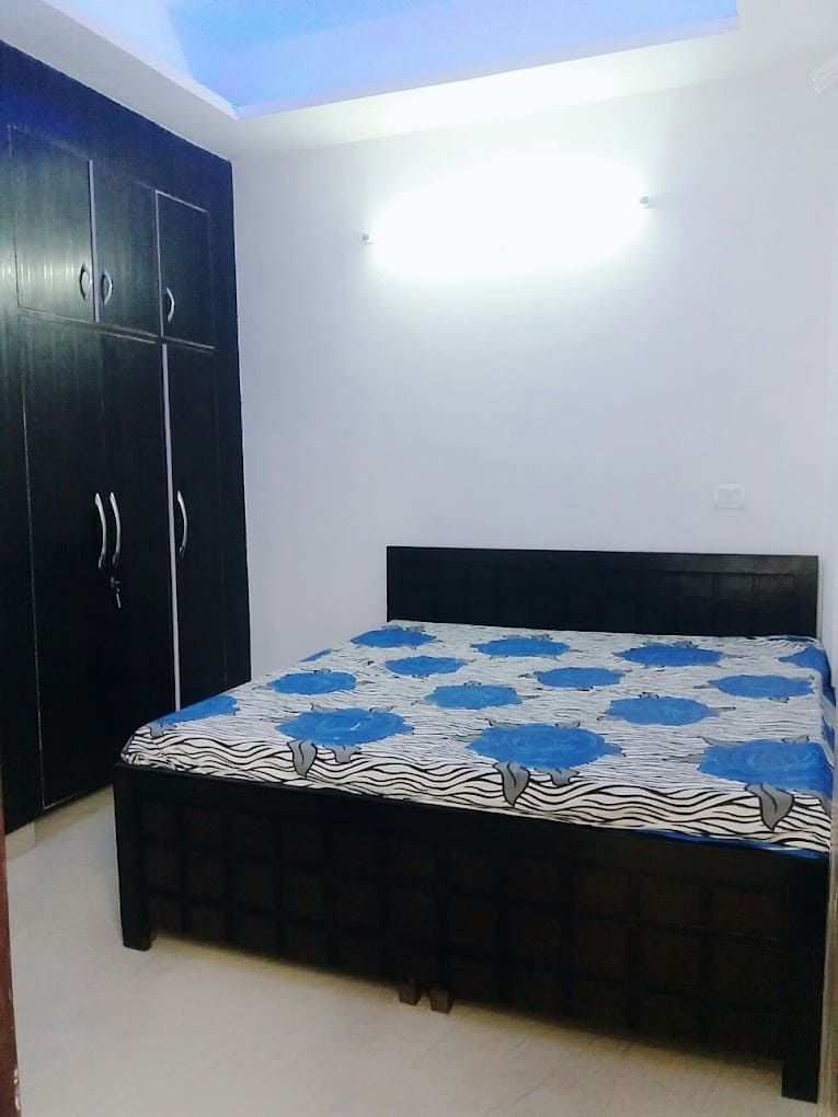 Properties Details 4