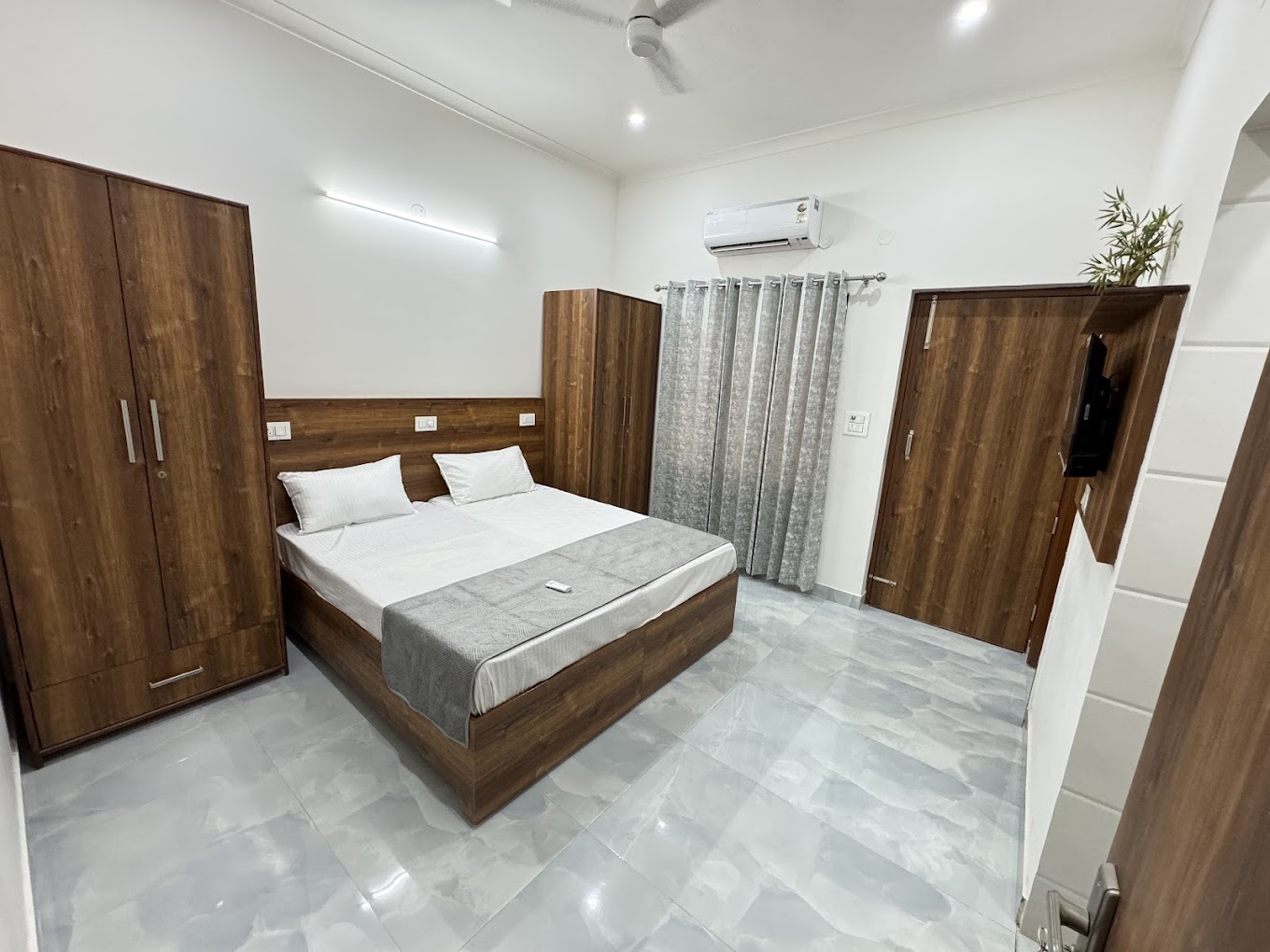 Properties Details 5