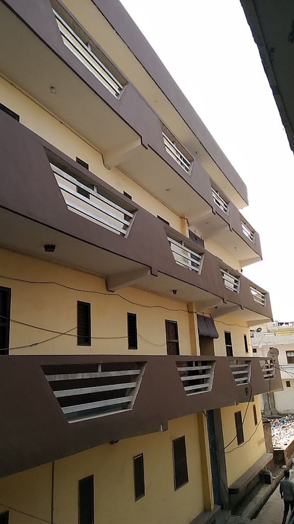 Properties Details 7