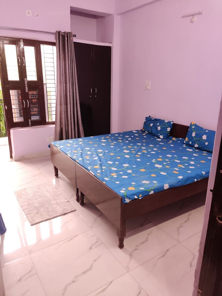 Properties Details 5