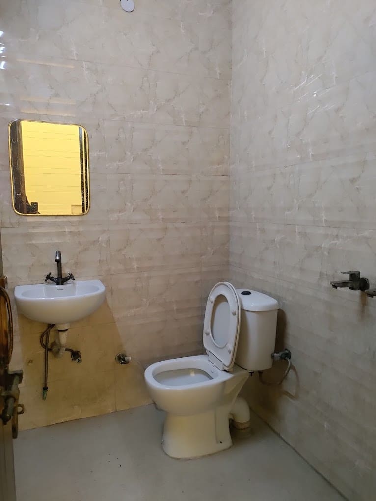 Properties Details 5