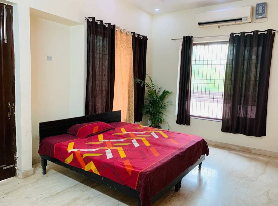 Properties Details 9