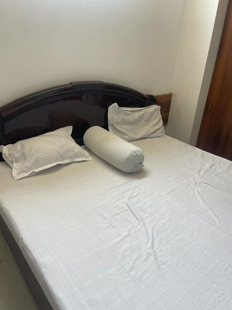 Properties Details 5