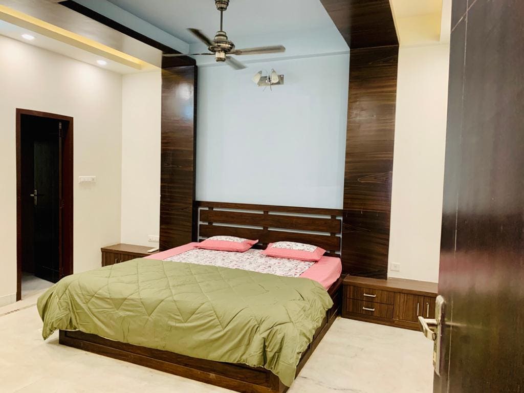 Properties Details 3