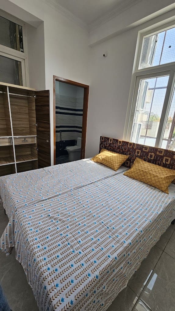 Properties Details 7