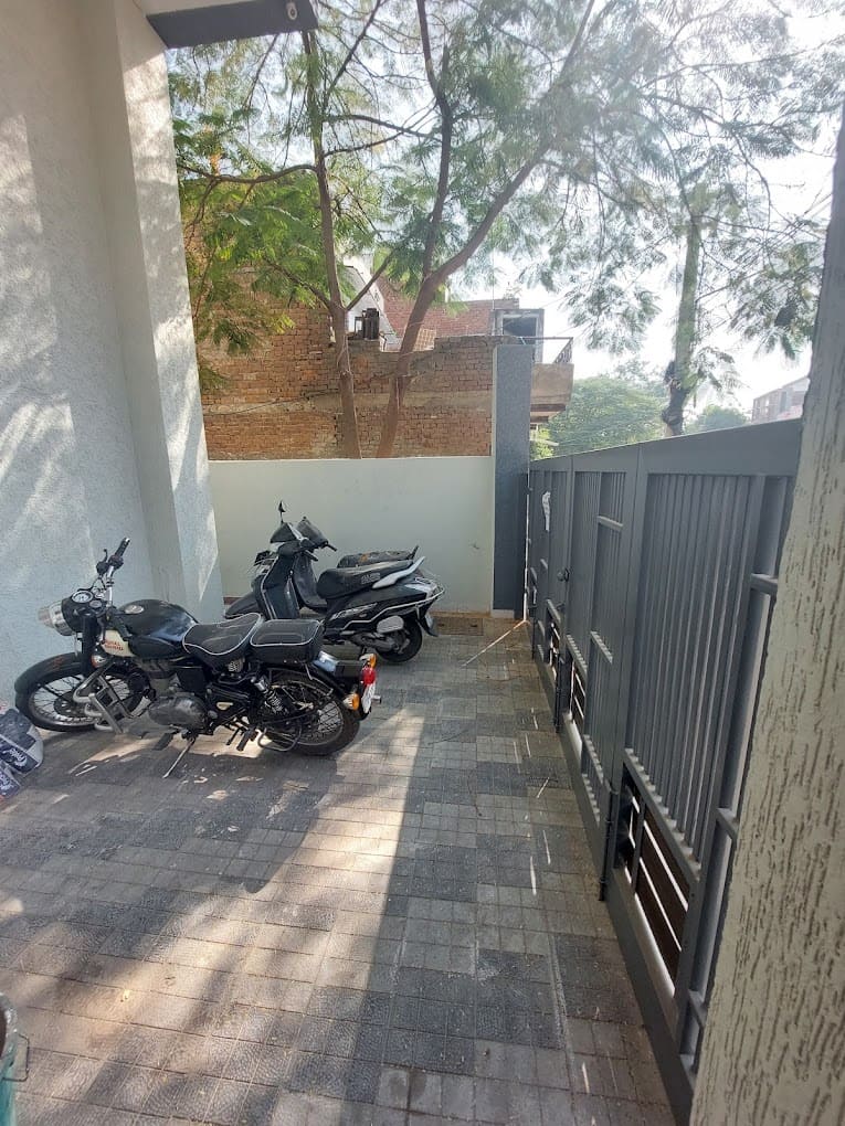 Properties Details 6