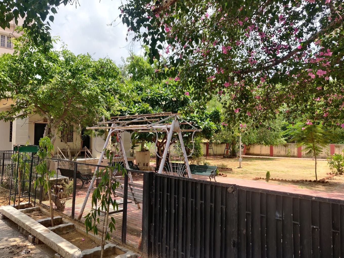 Properties Details 4