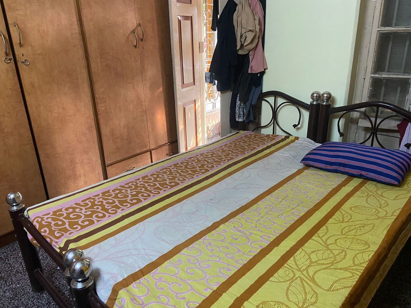 Properties Details 8