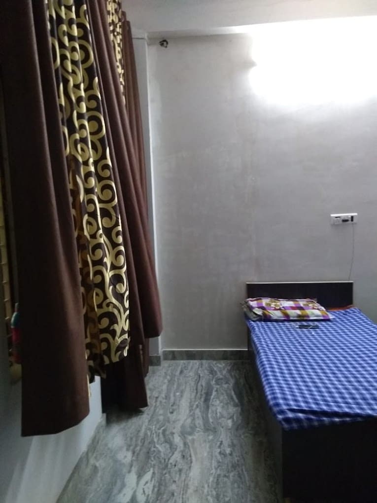 Properties Details 8