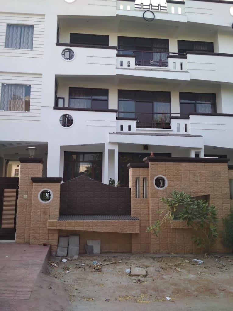 Properties Details 3