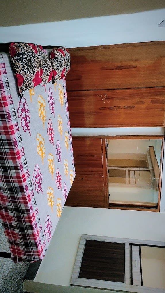 Properties Details 5