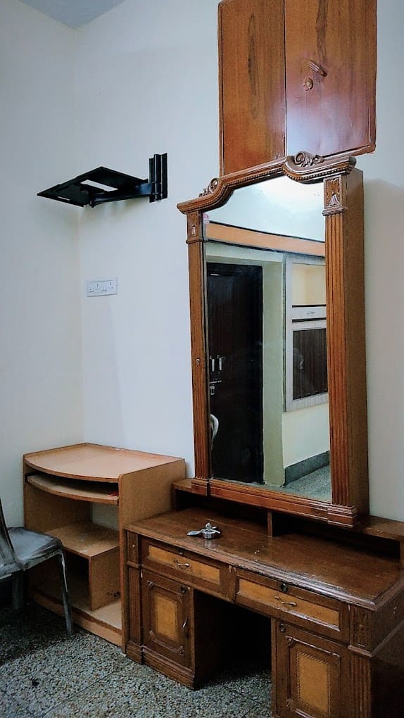 Properties Details 6