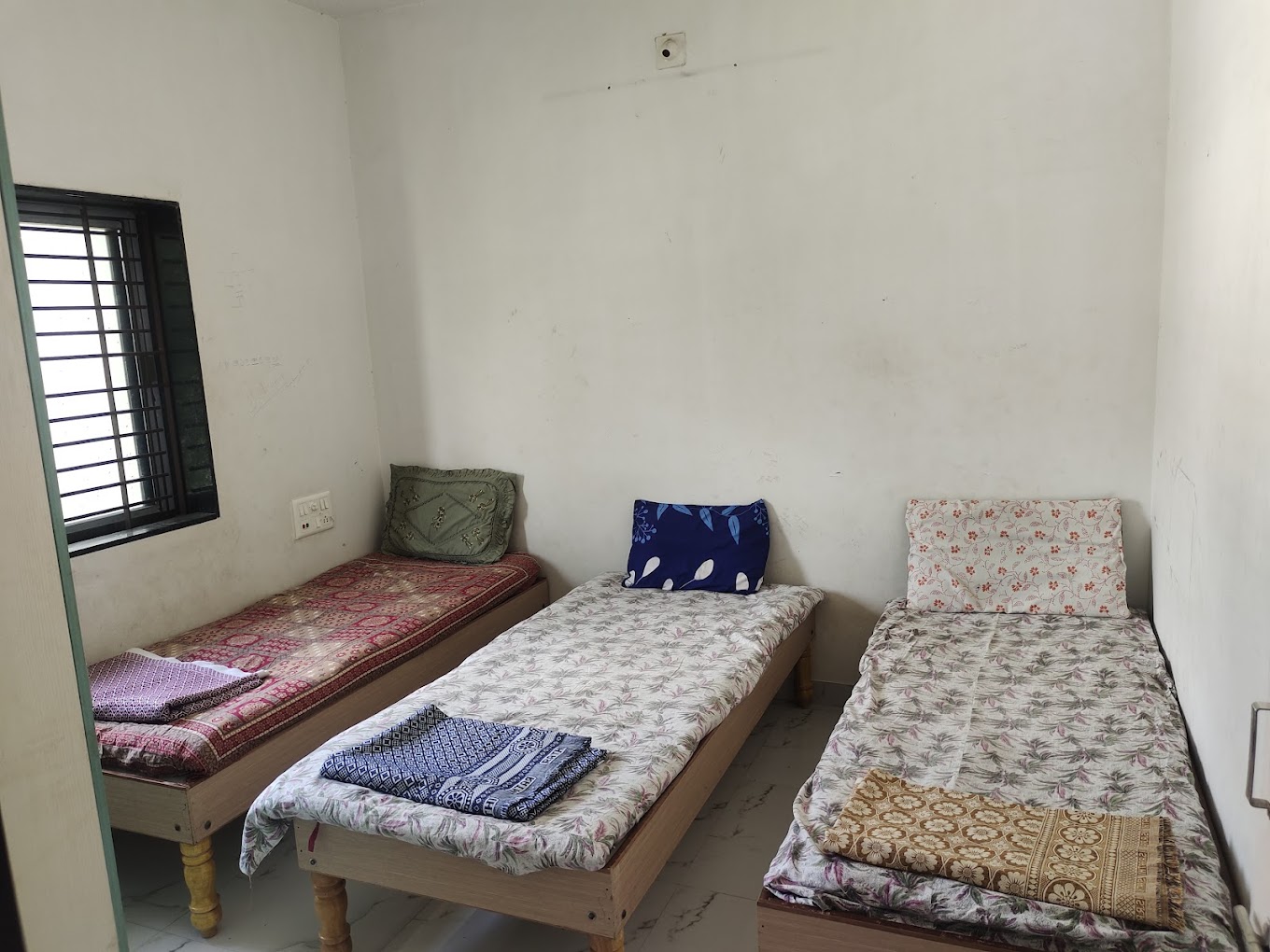 Properties Details 4