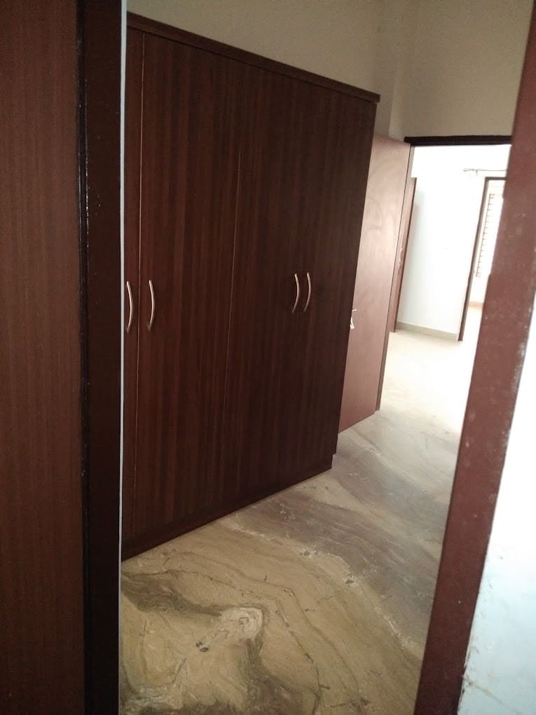 Properties Details 6