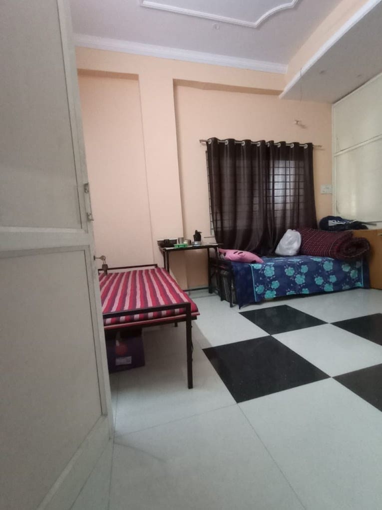 Properties Details 4