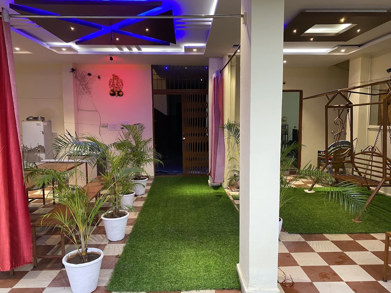 Properties Details 8