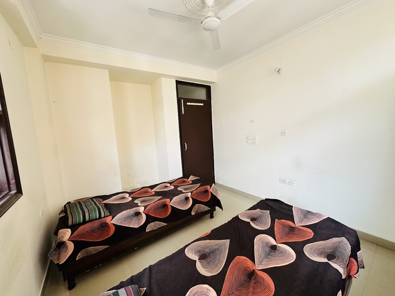 Properties Details 4