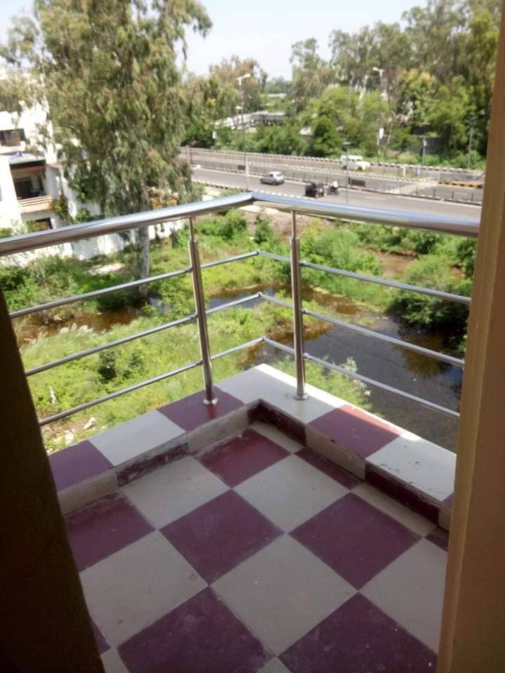 Properties Details 5