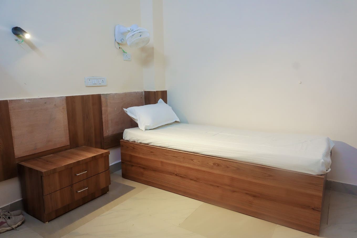 Properties Details 4